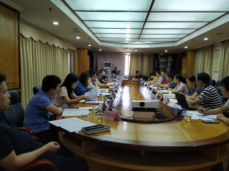 強化與自然資源部門協(xié)調(diào)聯(lián)動，扎實推進土壤污染防治工作